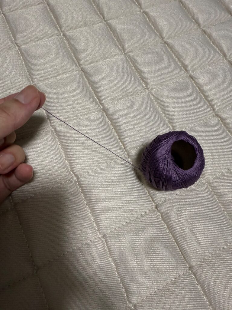 レース　ヤーン ダイソー 手芸用に良い購入